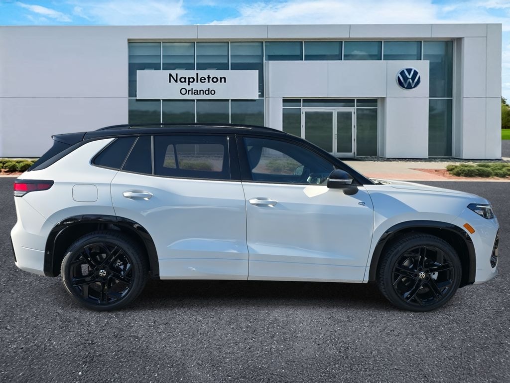 New 2026 Volkswagen Tiguan 2.0T SE R-Line Black SUV