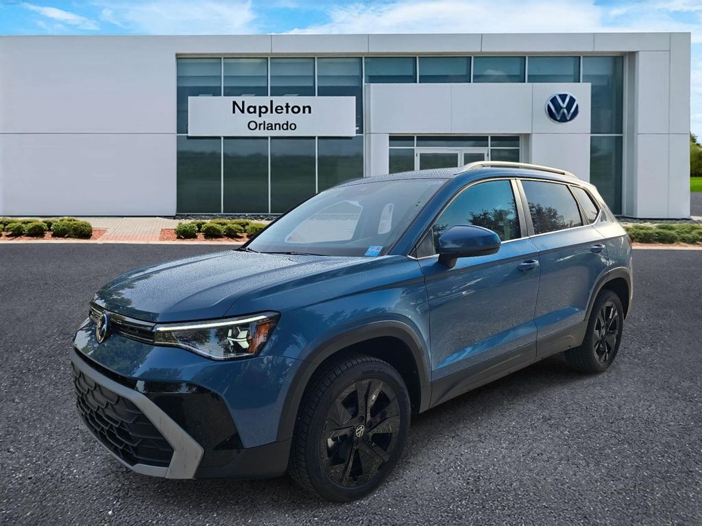 2026 Volkswagen Taos 1.5T SE's photo