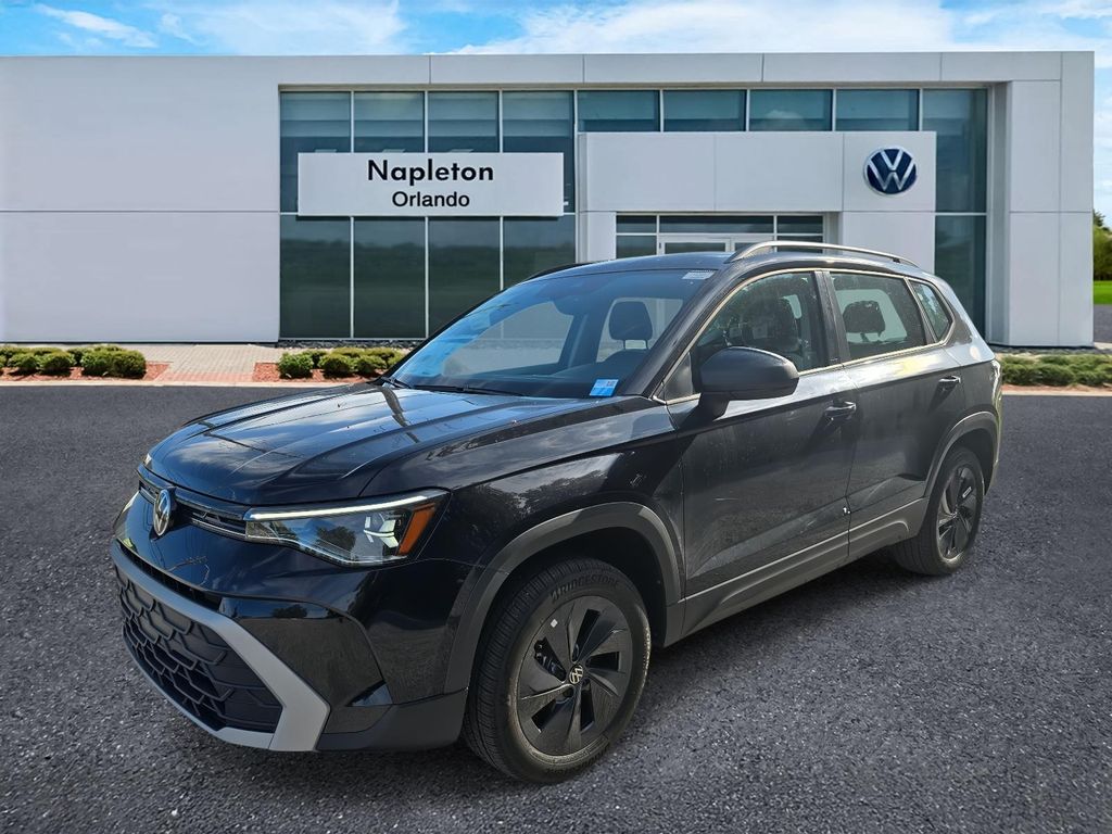 2025 Volkswagen Taos S's photo