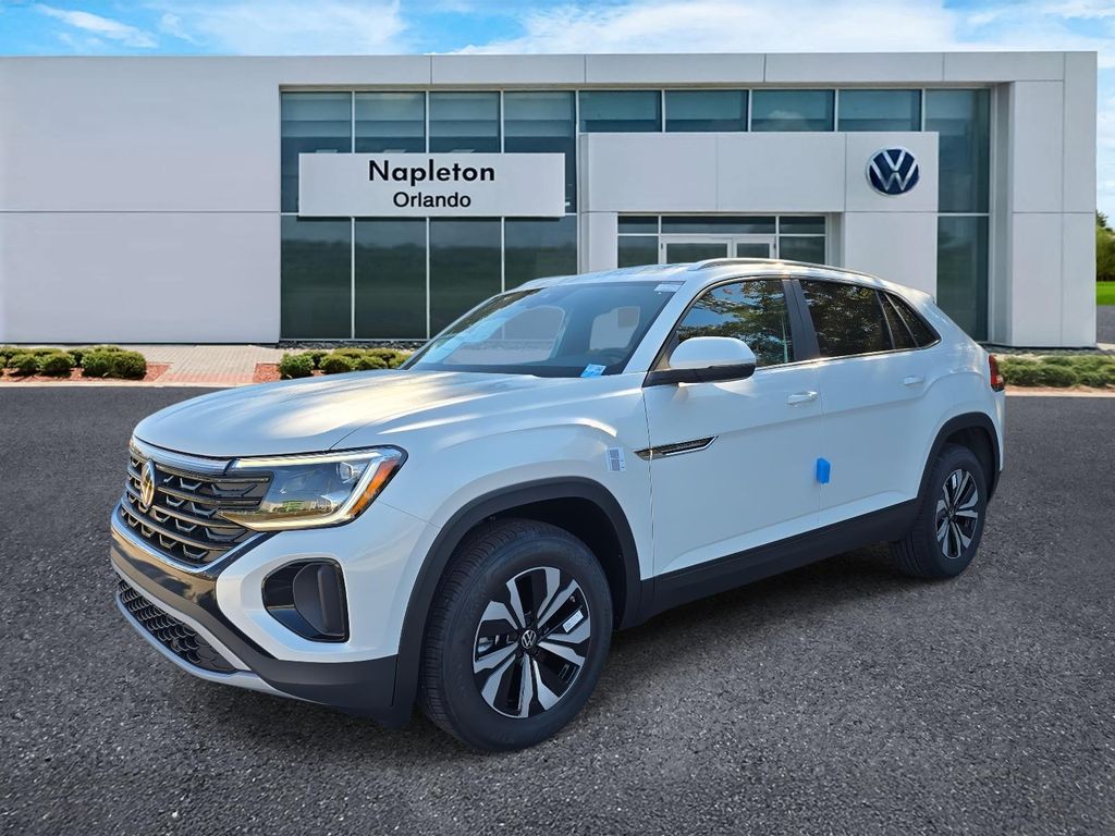 2026 Volkswagen Atlas Cross Sport SE's photo