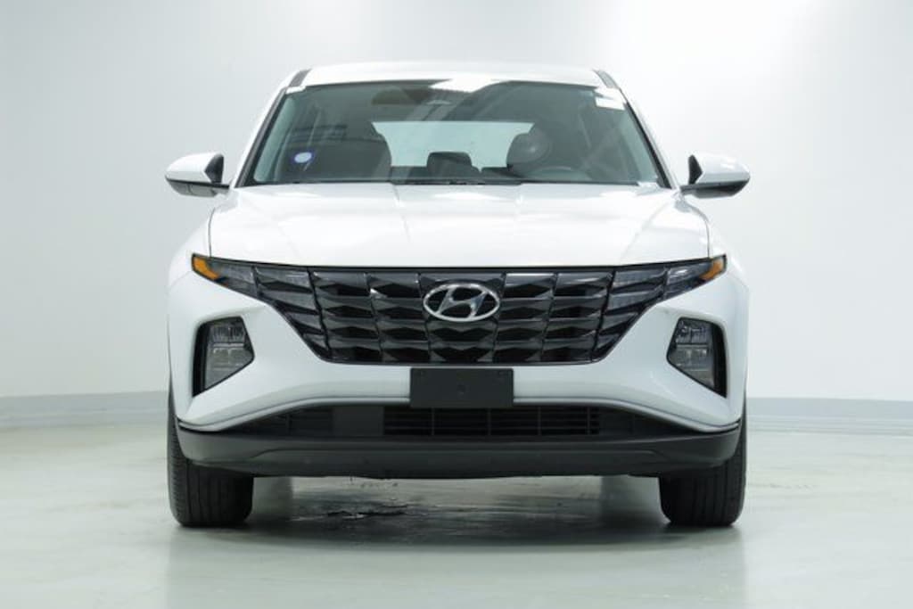 Used 2024 Hyundai Tucson SE SUV