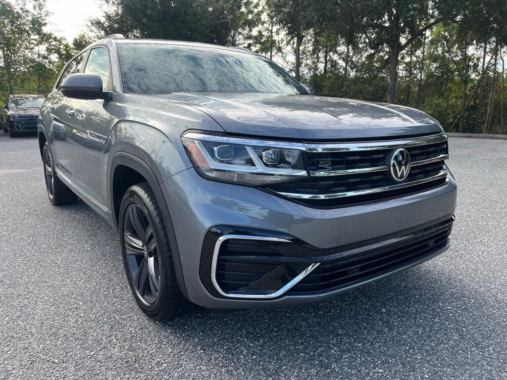 2020 Volkswagen Atlas Cross Sport V6 SE Technology R-Line photo 3
