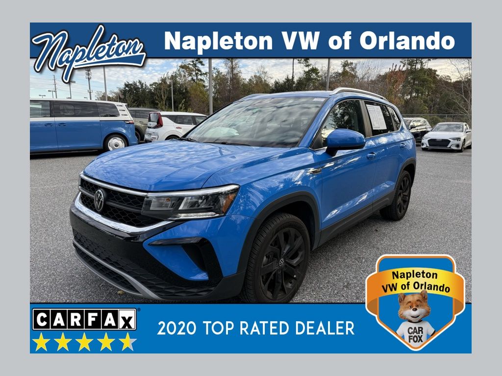 2023 Volkswagen Taos SE's photo