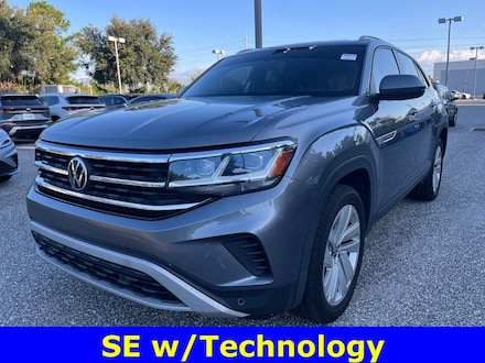 2022 Volkswagen Atlas Cross Sport 2.0T SE w/Technology SUV