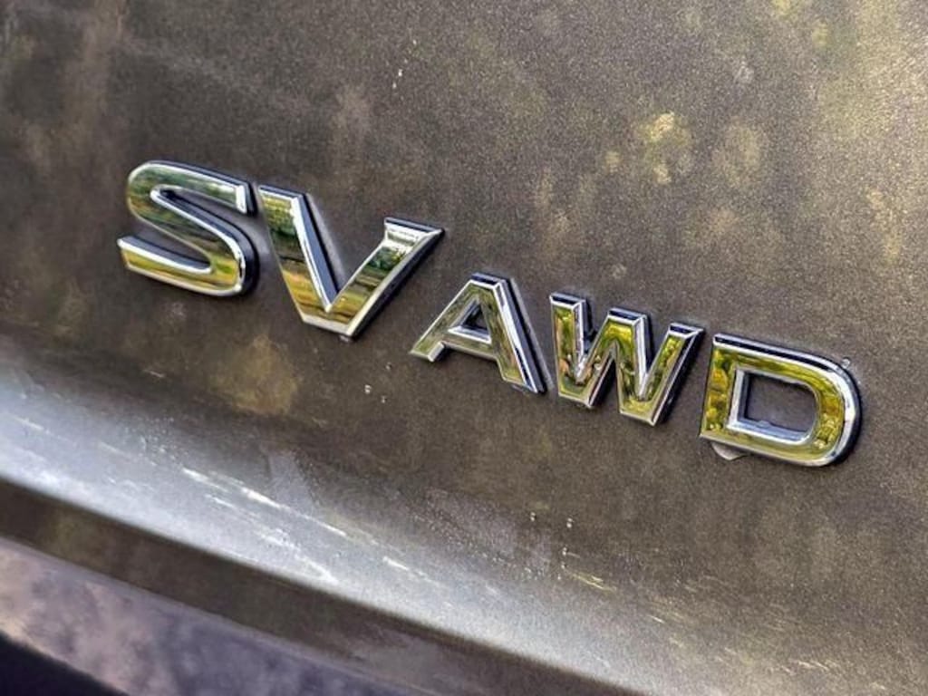 Used 2023 Nissan Rogue SV SUV