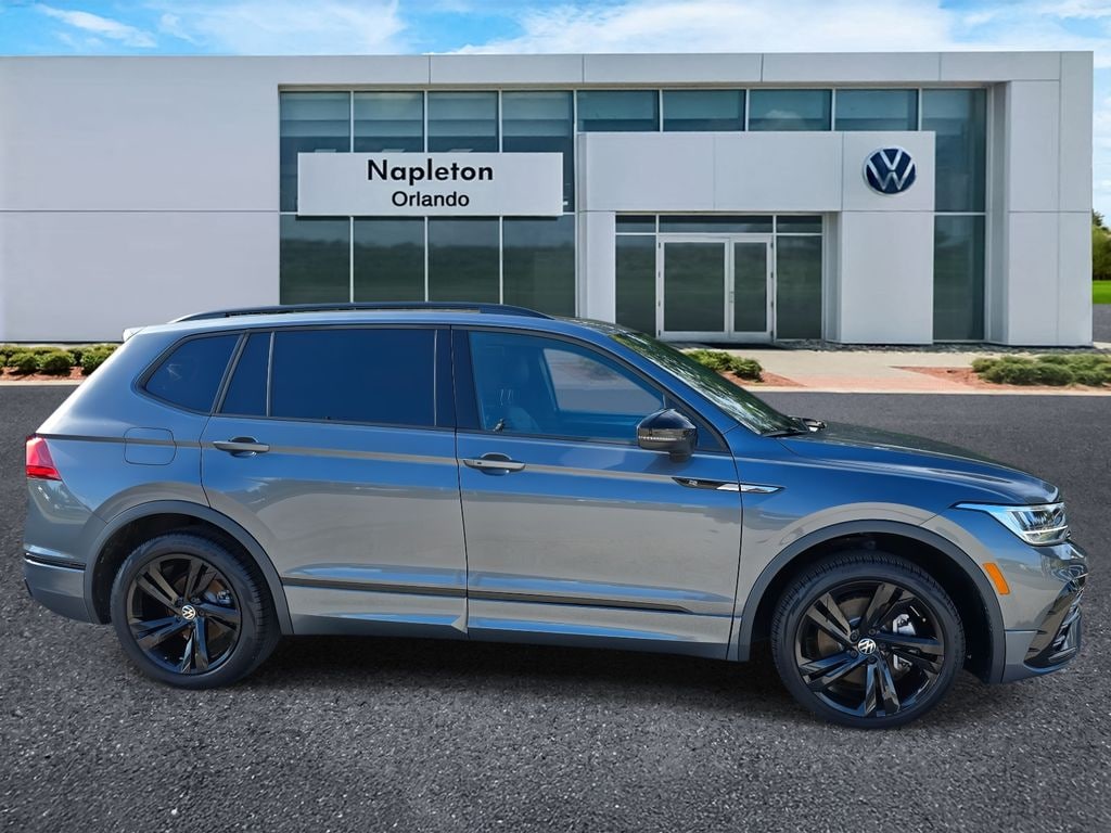 New 2024 Volkswagen Tiguan 2.0T SE R-Line Black SUV
