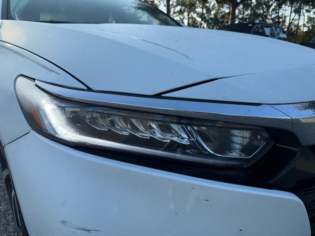 2020 Honda Accord LX photo 4