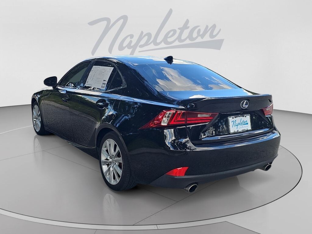 Used 2016 Lexus IS 200t Sedan