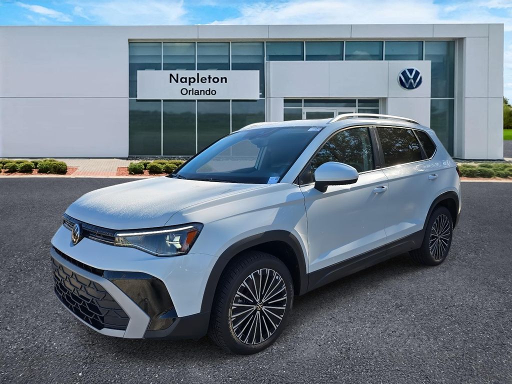 2025 Volkswagen Taos SE's photo