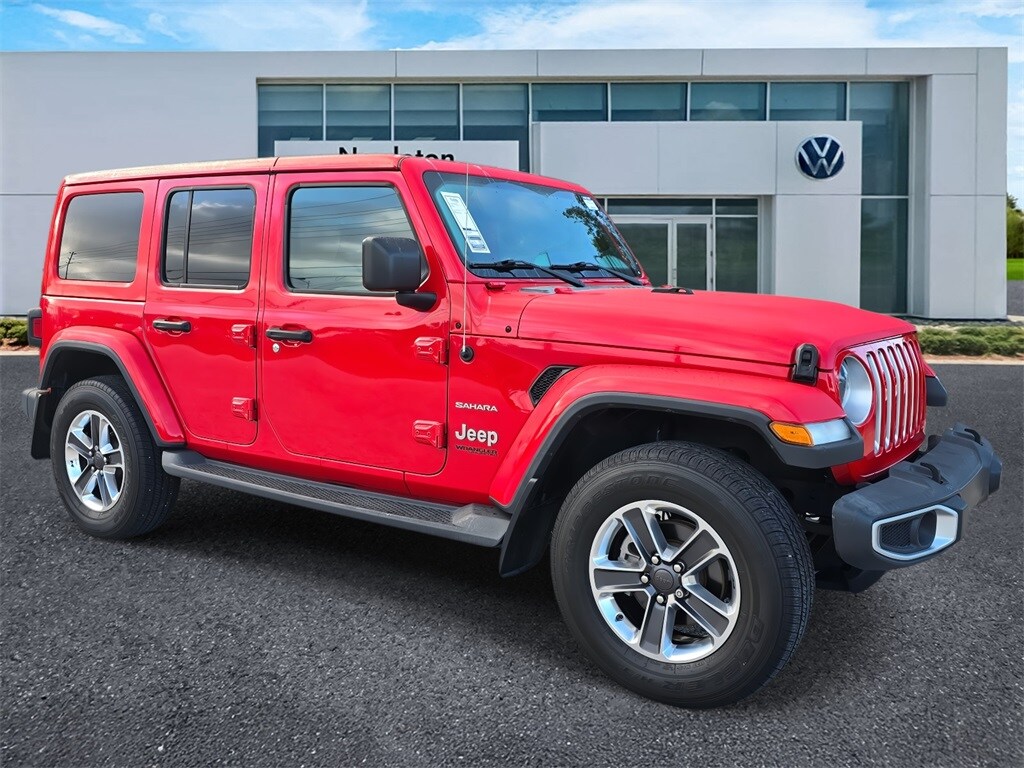 2018 Jeep Wrangler Unlimited Sahara photo 3