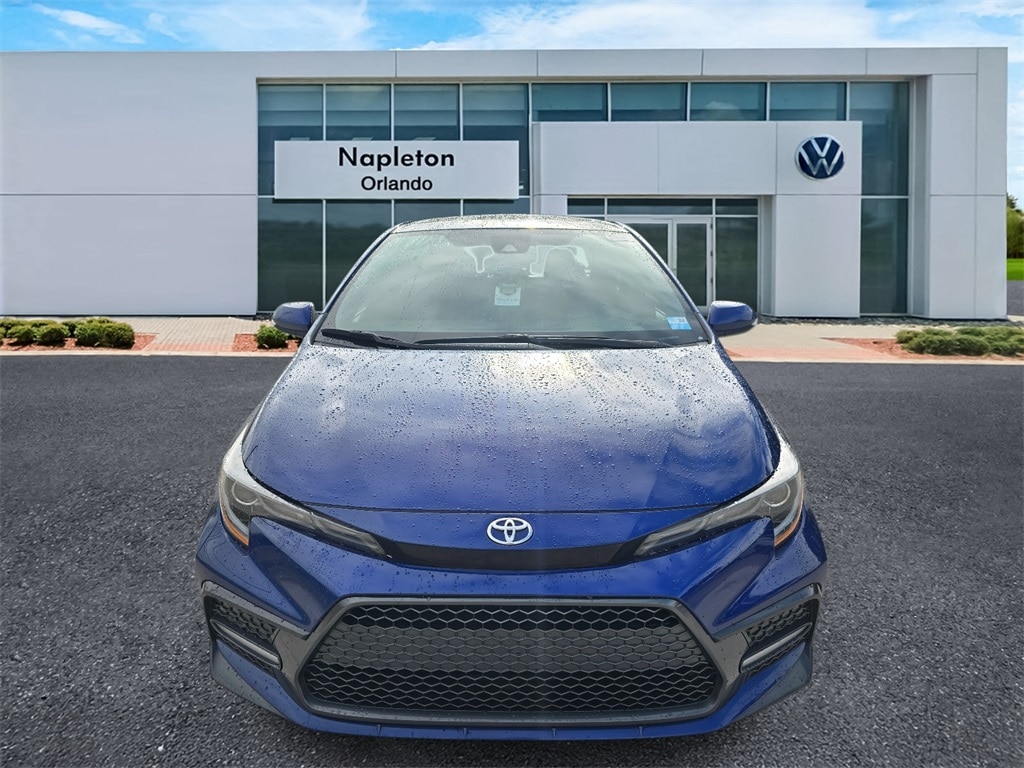 2022 Toyota Corolla XSE photo 2