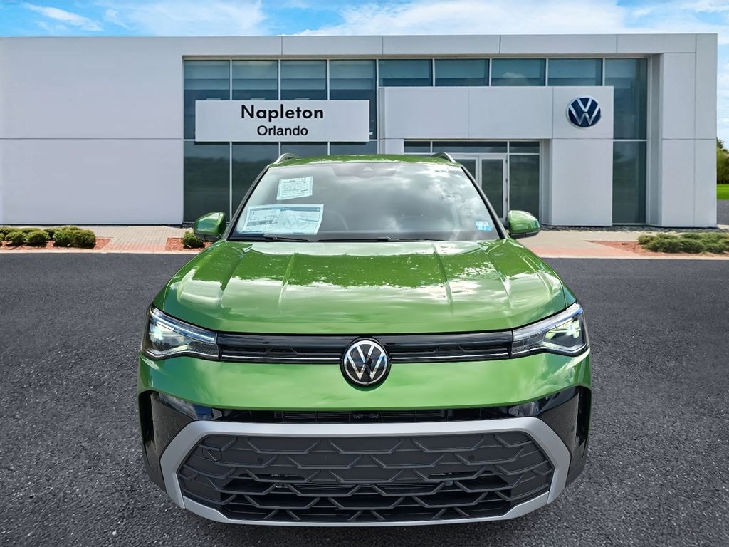 New 2026 Volkswagen Taos 1.5T SE SUV