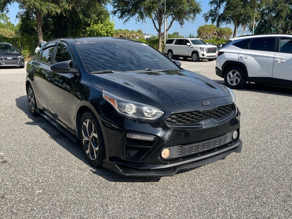 2021 Kia Forte LXS photo 3