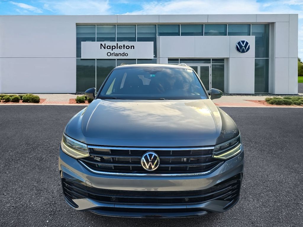 New 2024 Volkswagen Tiguan 2.0T SE R-Line Black SUV