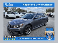 2017 Volkswagen Passat 1.8T R-Line Sedan