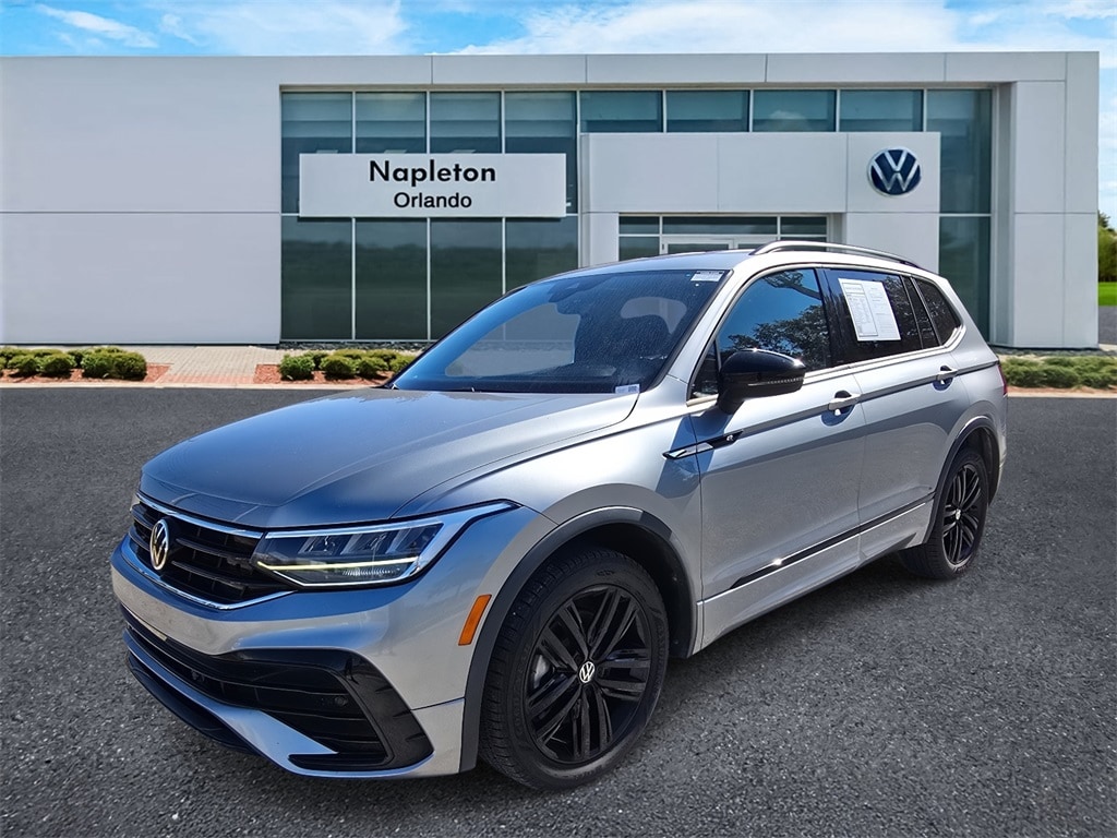 2022 Volkswagen Tiguan SE R-LINE BLACK