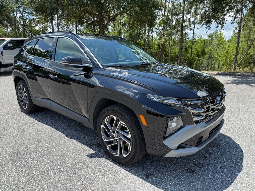 Used 2025 Hyundai Tucson Hybrid Limited SUV