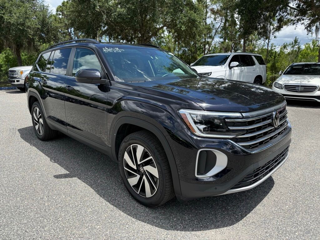 Used 2025 Volkswagen Atlas 2.0T SE w/Technology SUV