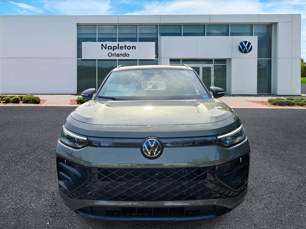 New 2026 Volkswagen Tiguan 2.0T SE R-Line Black SUV