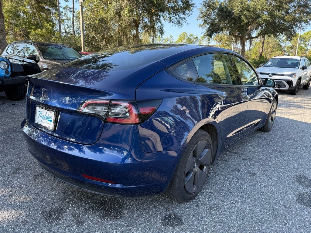 2023 Tesla Model 3 photo 4