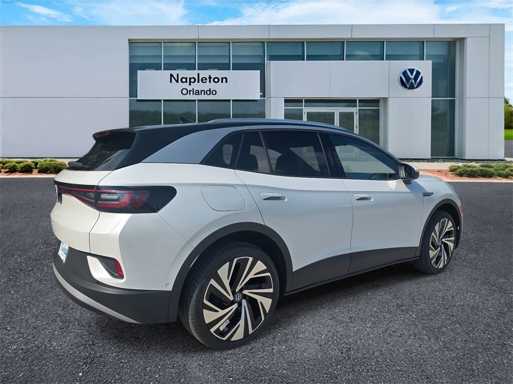 2025 Volkswagen ID.4 Pro Plus photo 4