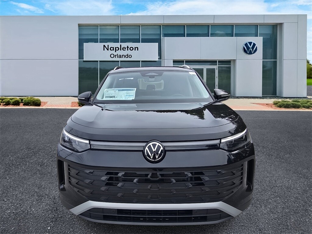 2026 Volkswagen Tiguan SE photo 2