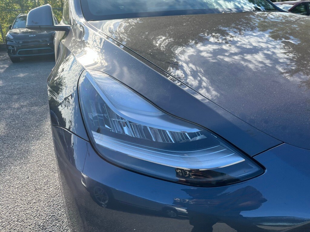 2020 Tesla Model Y Long Range photo 4