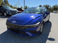 2025 Hyundai Elantra Limited Sedan