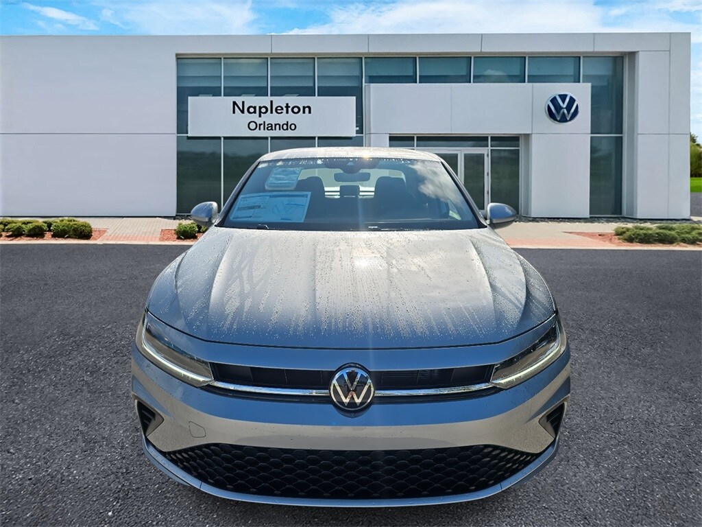 2025 Volkswagen Jetta 1.5T S photo 2