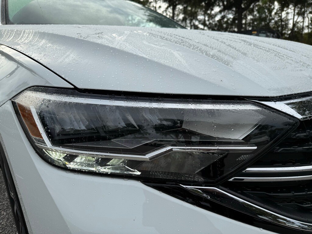 2022 Volkswagen Jetta 1.5T S photo 4