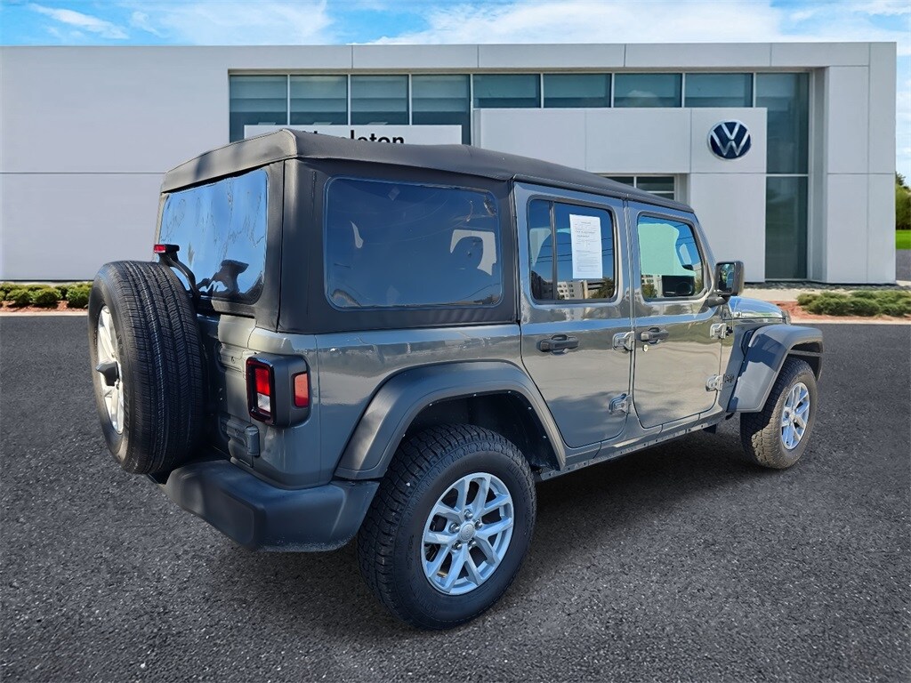 2023 Jeep Wrangler Sport S photo 4