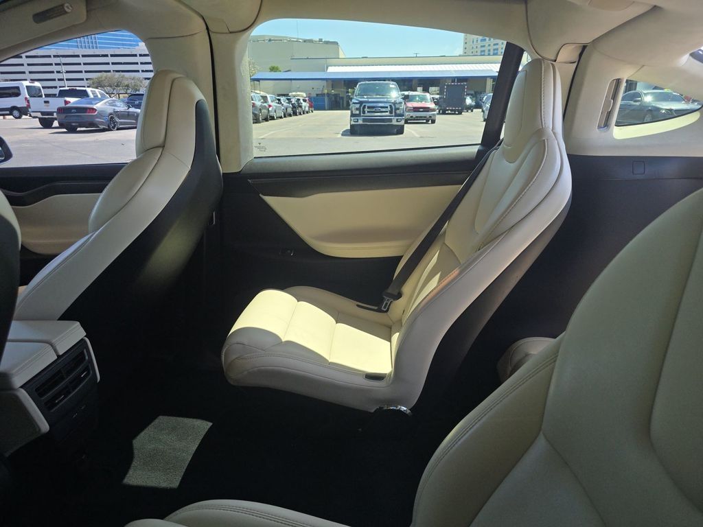 Used 2018 Tesla Model X 100D with VIN 5YJXCBE23JF105338 for sale in Orlando, FL