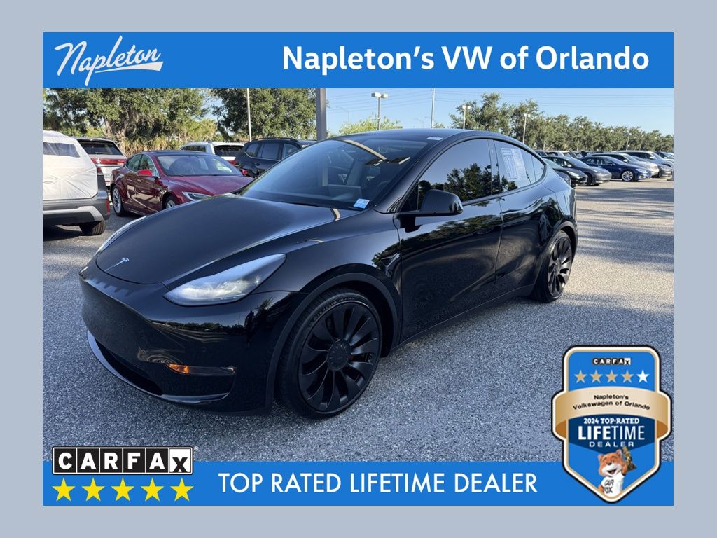 2022 Tesla Model Y Performance Dual Motor All-Wheel Drive's photo