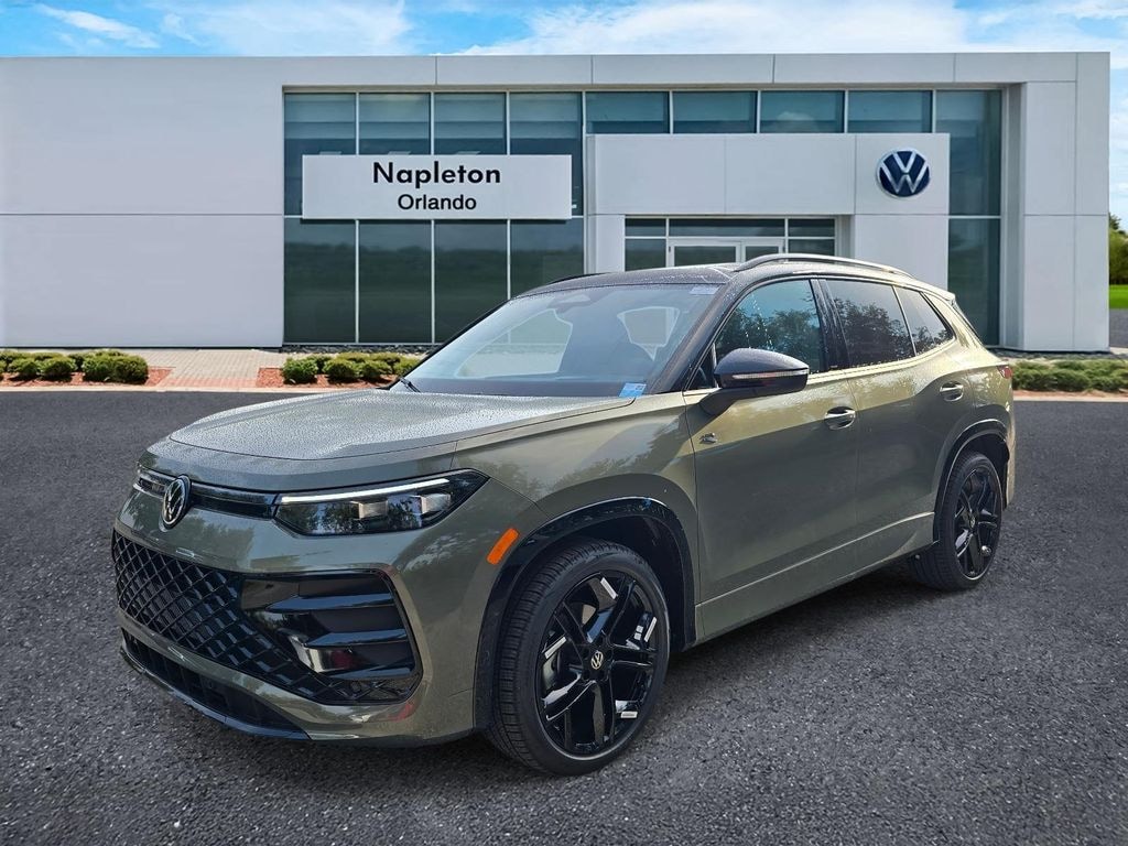 New 2026 Volkswagen Tiguan 2.0T SE R-Line Black SUV