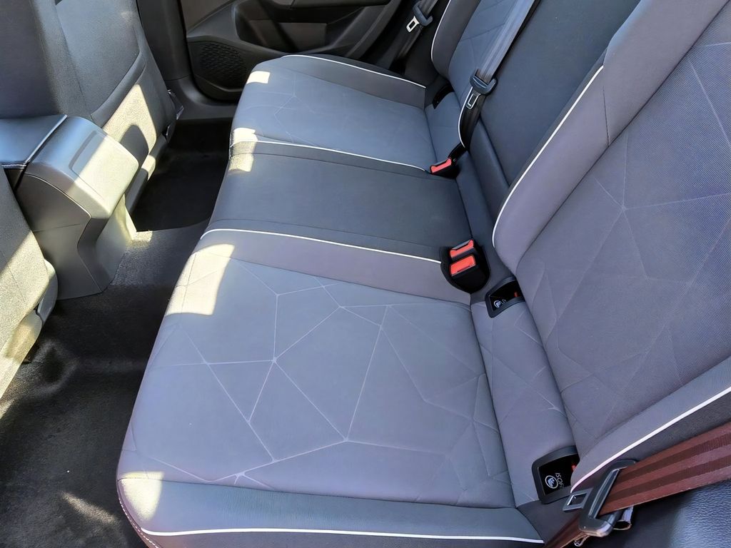 2025 Volkswagen Jetta Sport - Photo 26