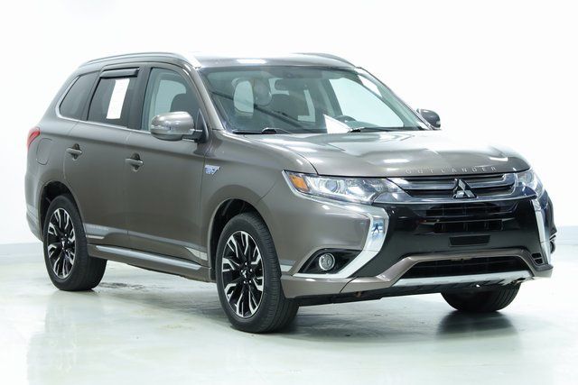 2018 Mitsubishi Outlander PHEV SEL photo 3
