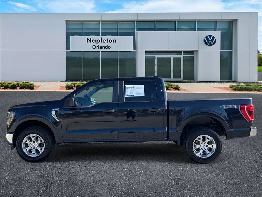 2023 Ford F-150 XLT photo 3