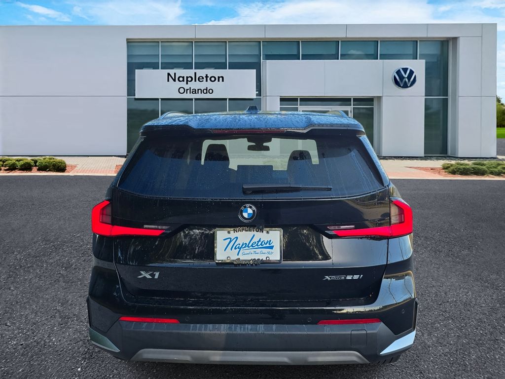 2023 BMW X1 28i - Photo 6