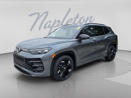 2026 Volkswagen Tiguan 2.0T SE R-Line Black SUV