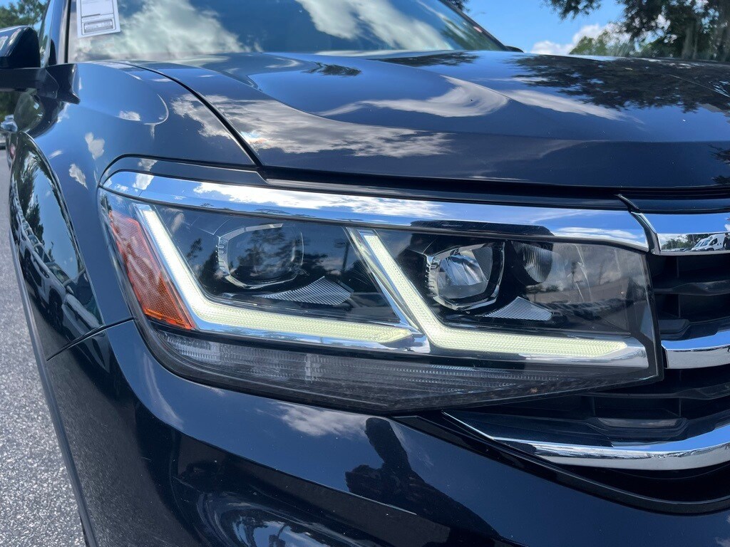 2022 Volkswagen Atlas SEL photo 4