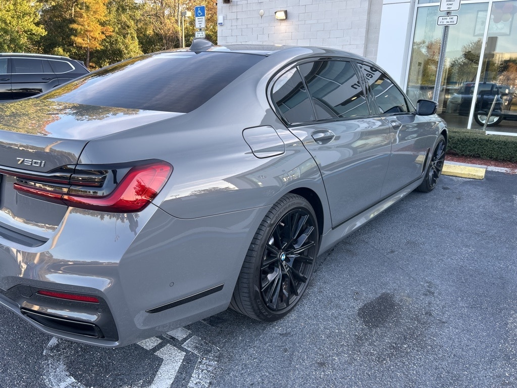 Used 2022 BMW 7 Series 750i xDrive Sedan
