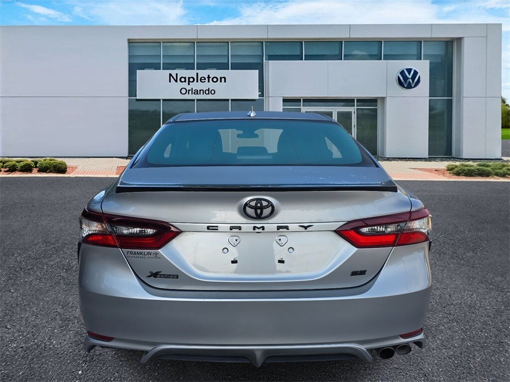 2023 Toyota Camry SE photo 2