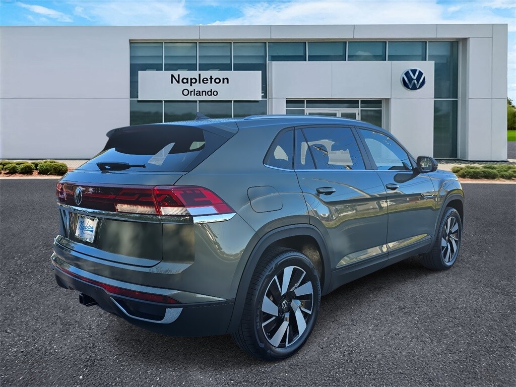 New 2026 Volkswagen Atlas Cross Sport 2.0T SE w/Technology SUV