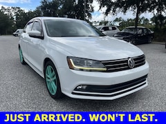 2017 Volkswagen Jetta 1.8T SEL Sedan