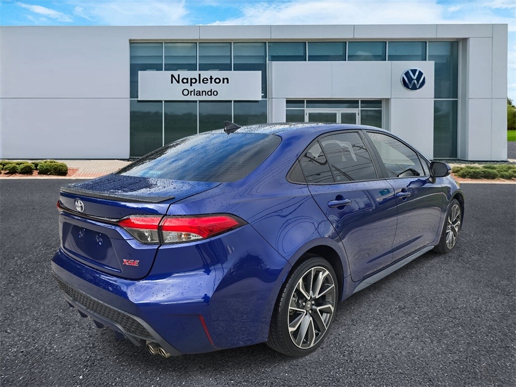 2022 Toyota Corolla XSE photo 4