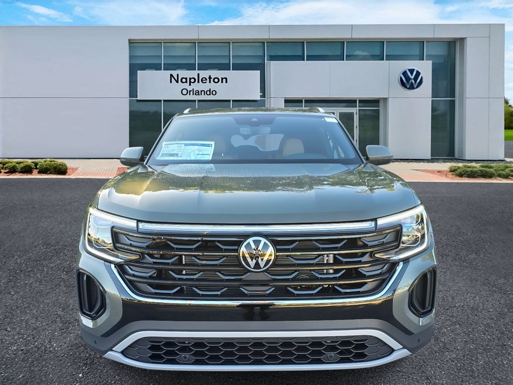 New 2026 Volkswagen Atlas Cross Sport 2.0T SE w/Technology SUV