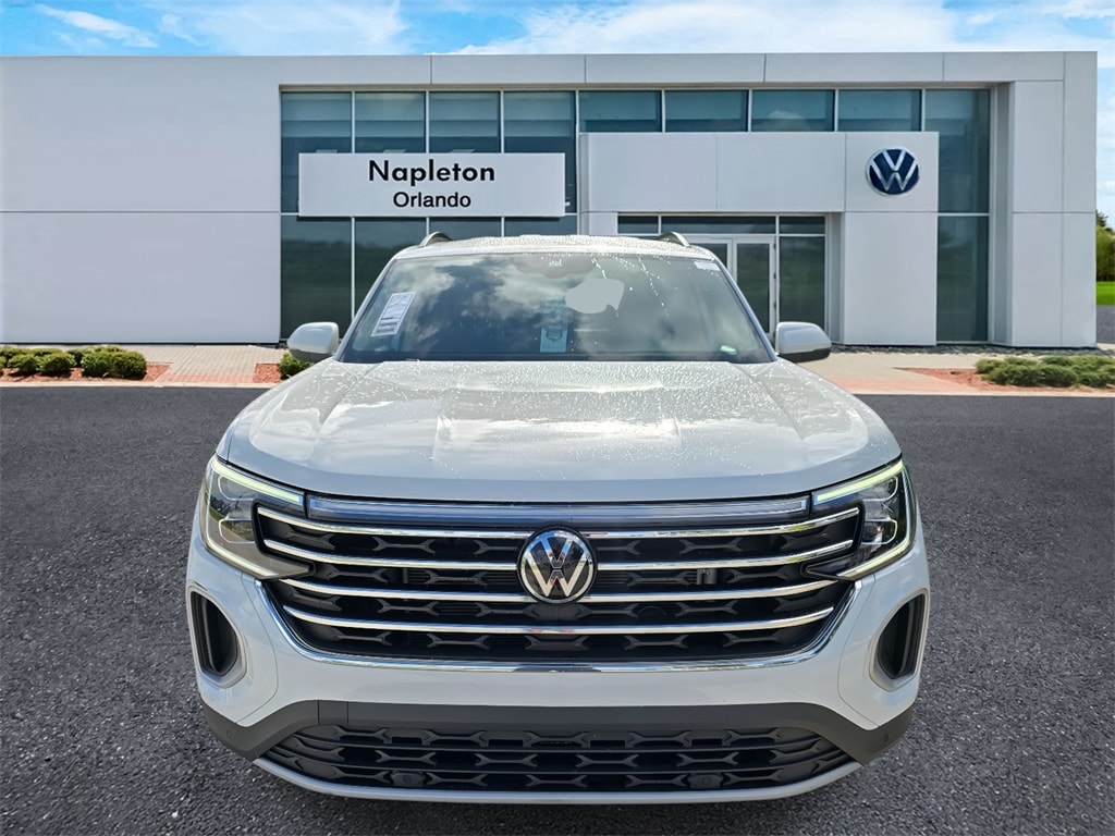Used 2024 Volkswagen Atlas 2.0T SE w/Technology SUV