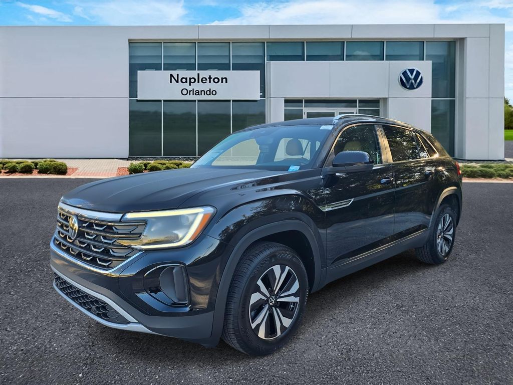 2026 Volkswagen Atlas Cross Sport SE's photo
