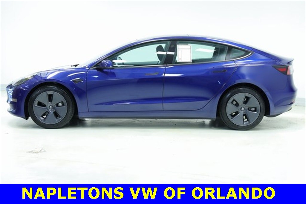 2023 Tesla Model 3 photo 4