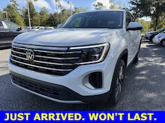 2025 Volkswagen Atlas 2.0T SE w/Technology SUV